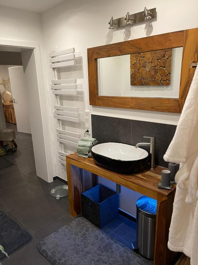 2-Zimmer Wohnung An Der Lindenstrasse 렌게리흐 외부 사진