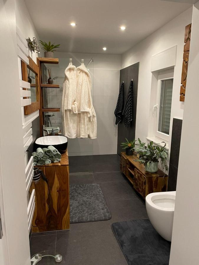 2-Zimmer Wohnung An Der Lindenstrasse 렌게리흐 외부 사진